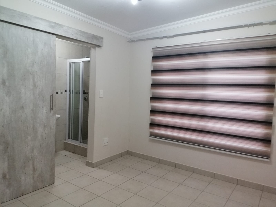 To Let 3 Bedroom Property for Rent in Waterval East North West